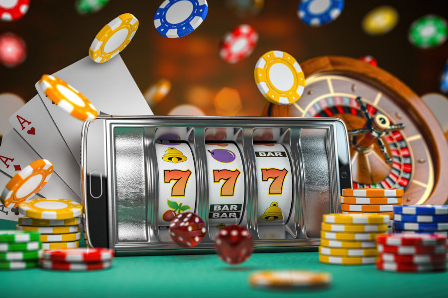 Land based casinos vs online casino portals: a pokie place near you